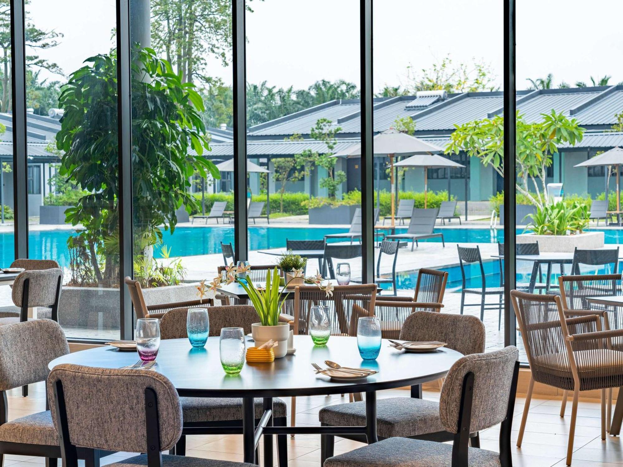 Hotel Ibis Styles Sepang Klia Exterior foto